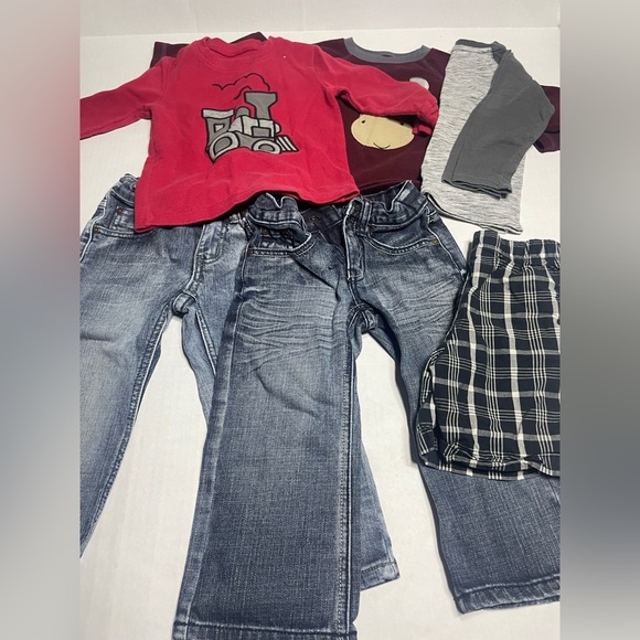 Kids Clothing Bundle with Jeans and Tops 2t - Picture 1 of 7